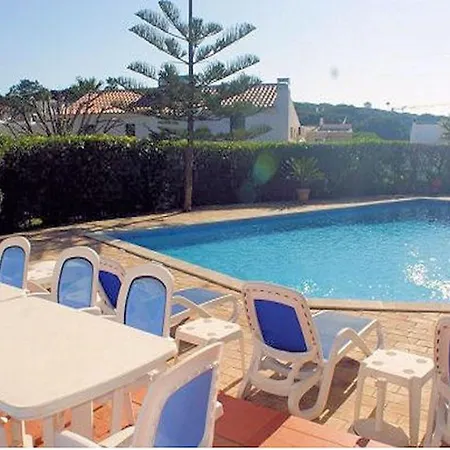 Quadradinhos 3q 4 Bedrooms Private Pool Short Walk To The Praca